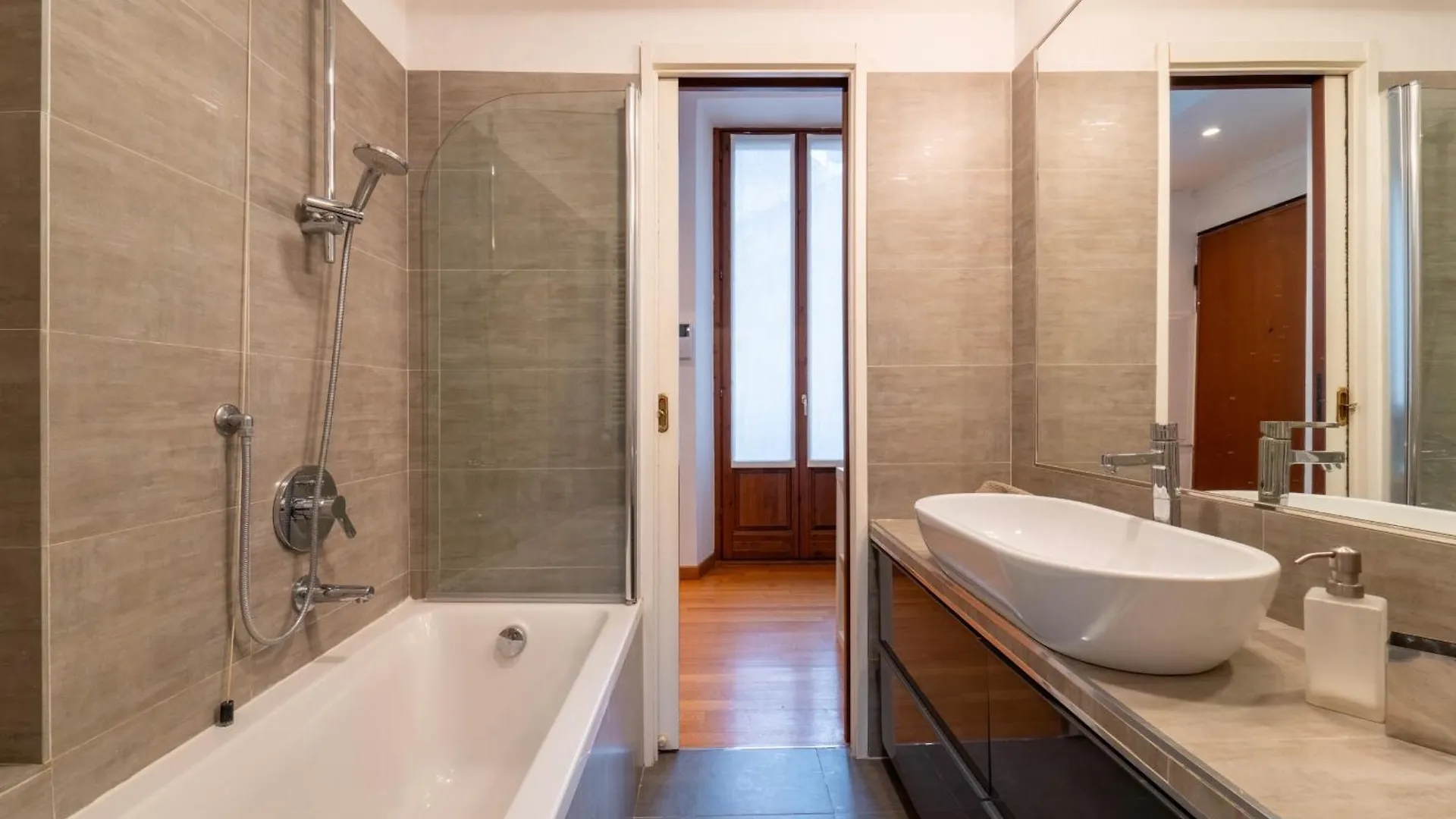 Isola Cozy Apartment By Wonderful Italy Milan